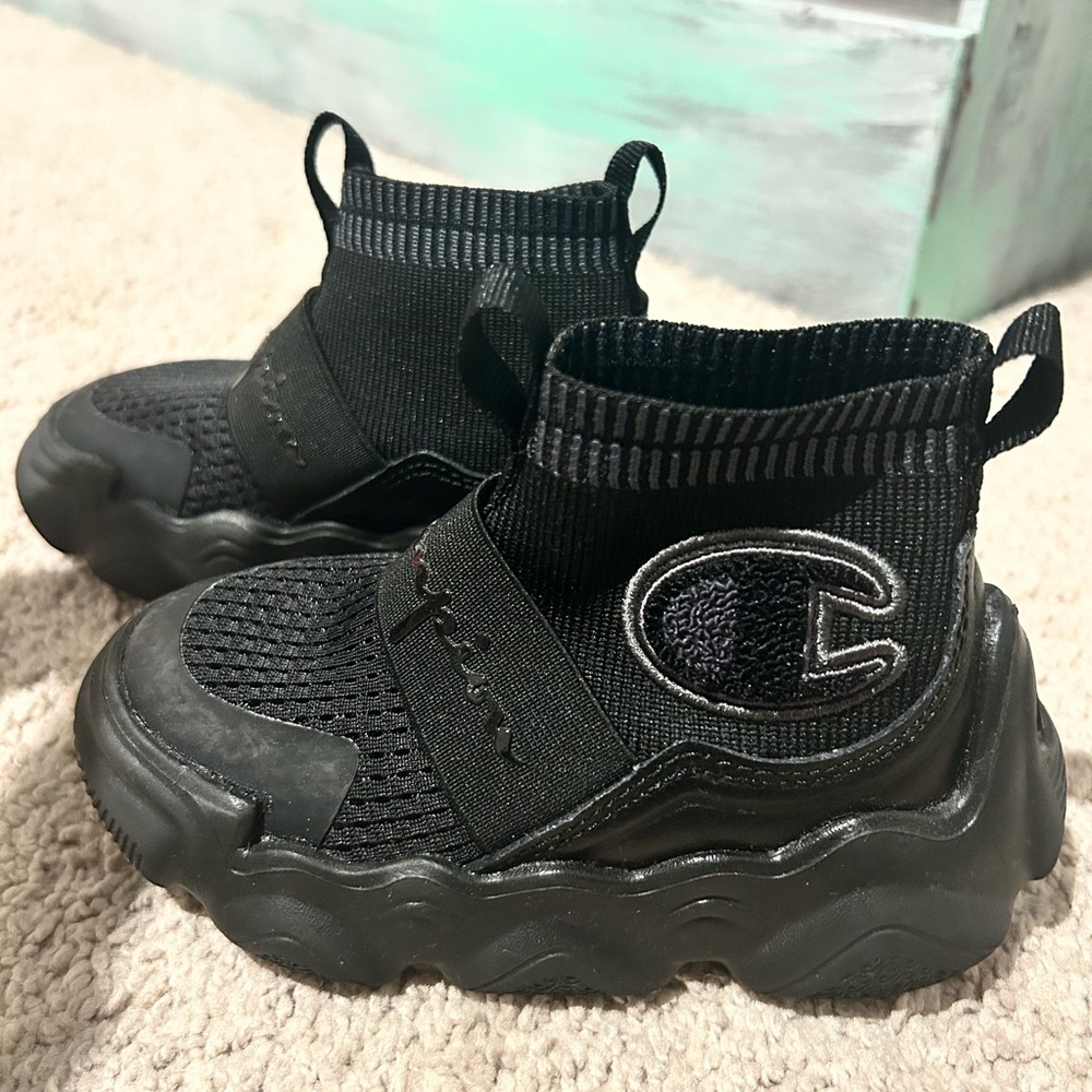 Champion 7 Toddler EUC